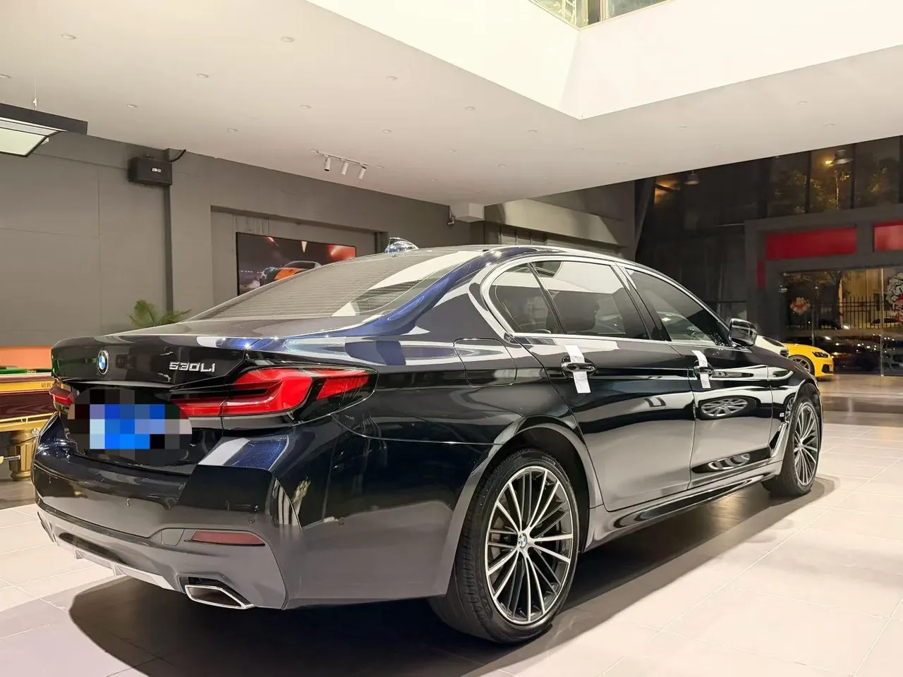 BMW 5 Series 2023 530Li 2.0T Leading Luxury Suit Automatic Gear 8