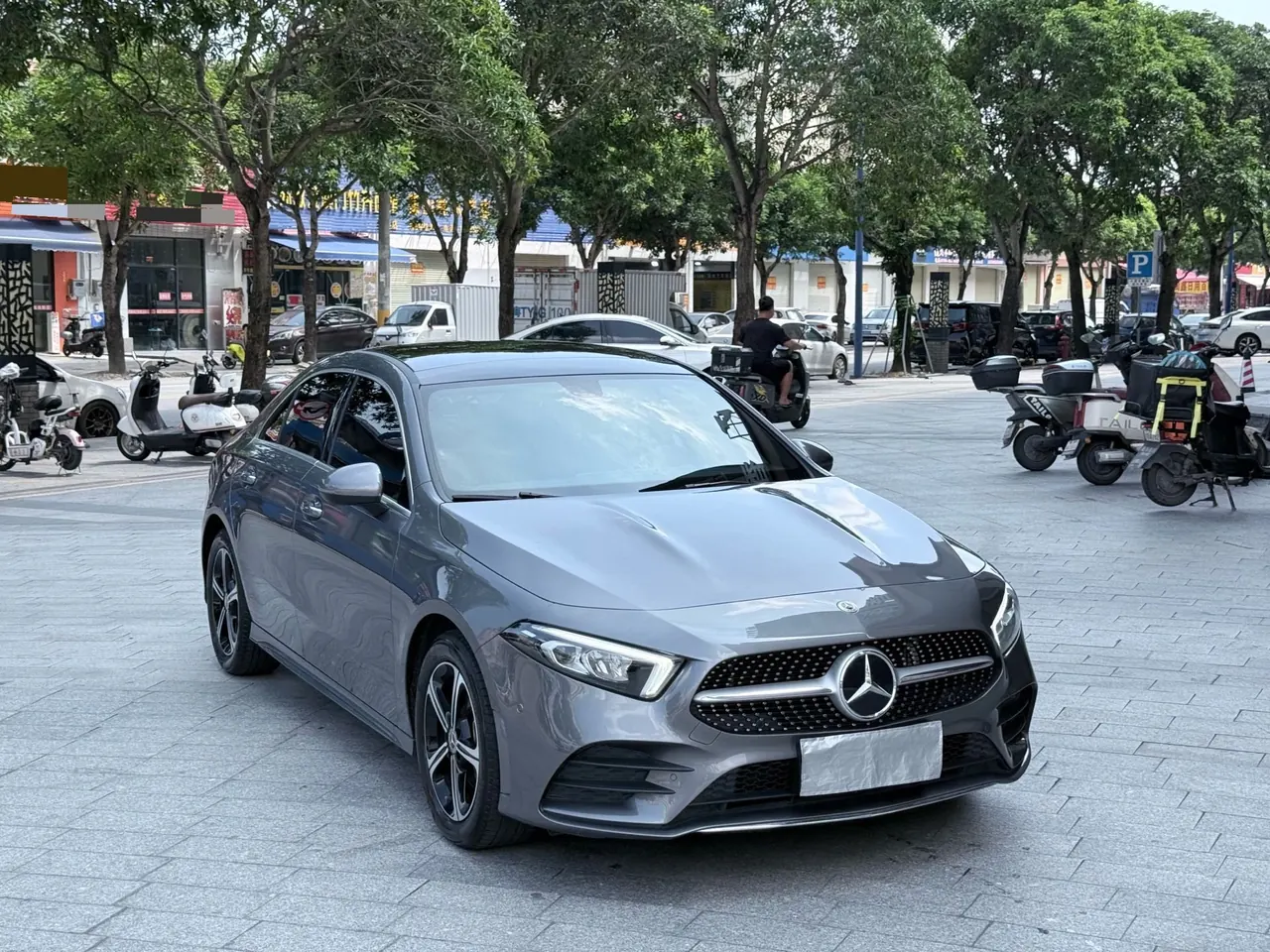 Mercedes Benz Class A 2022 A 200 L 1.3T Fashion (Change 3) Automatic 3