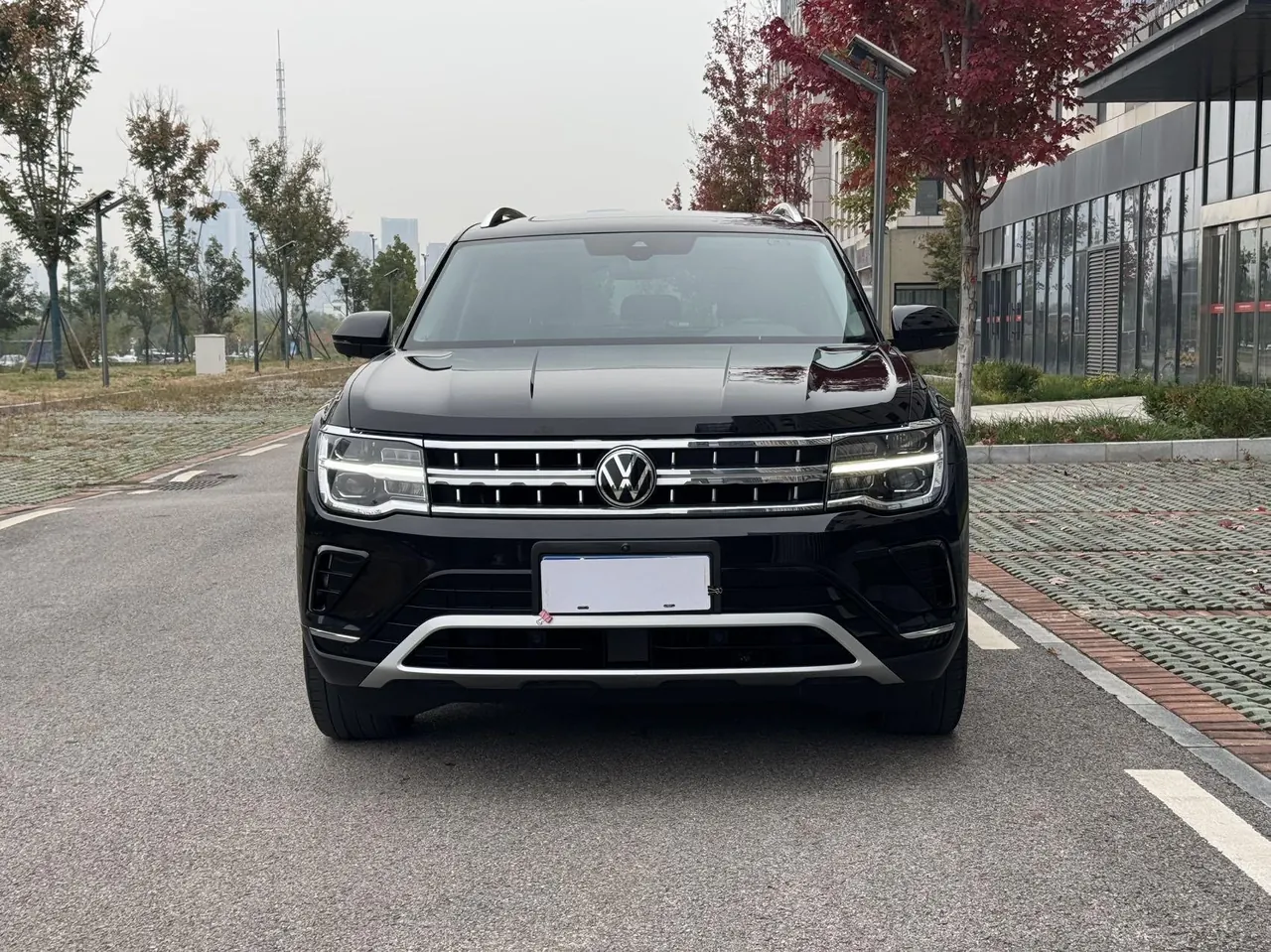 Volkswagen 2023 Tuang 2.0TSI 380TSI 4WD Respect Deluxe Automatic Transmission 2