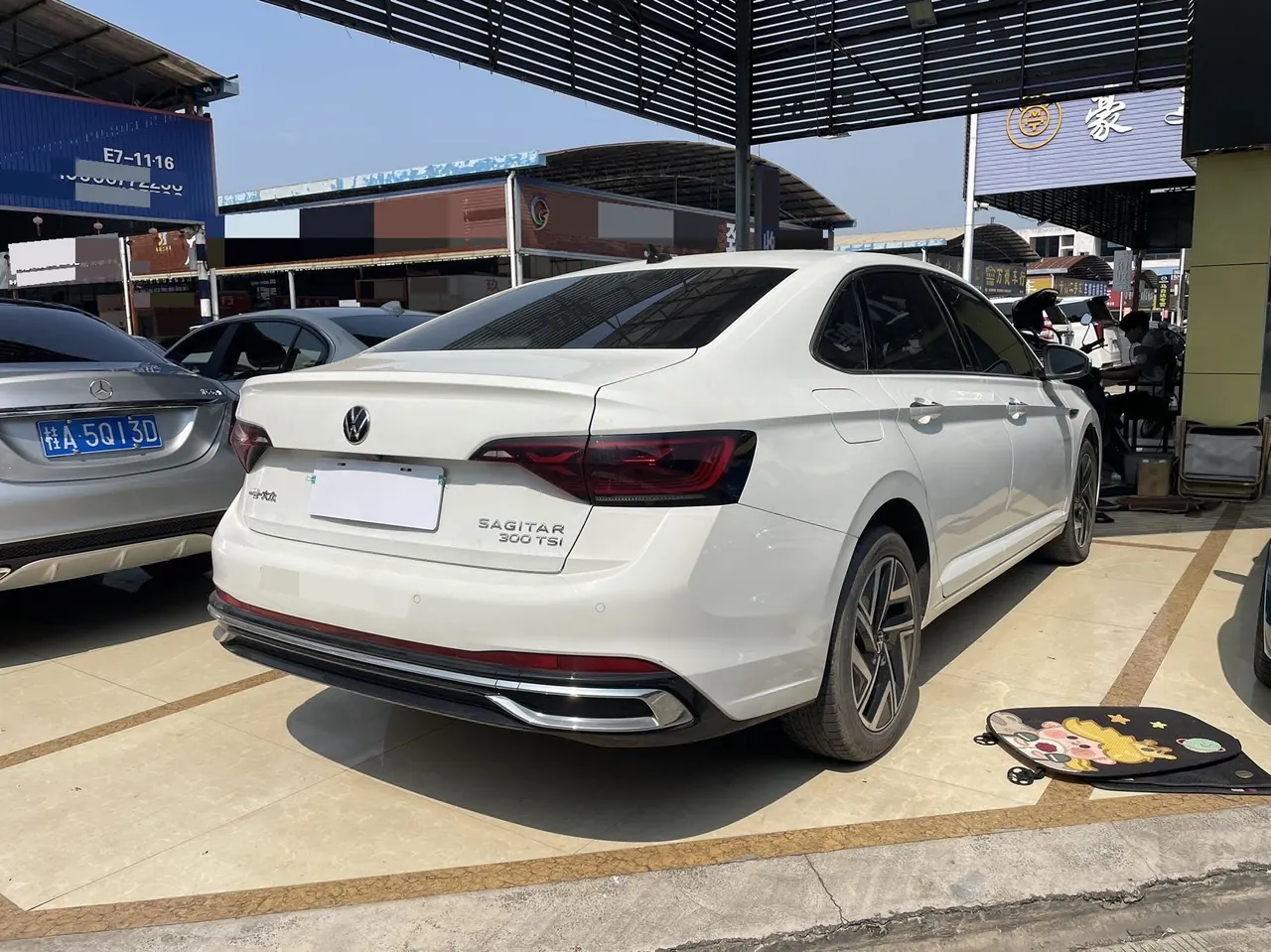 Volkswagen 2023 Sagitar 1.5TSI 300TSI Exceed Edition Automatic 3