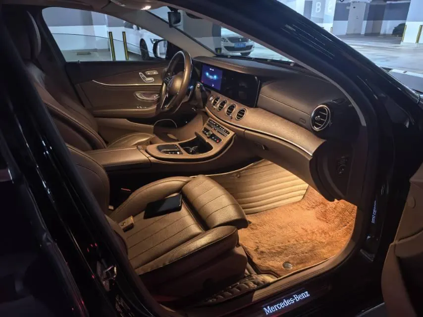 Mercedes Benz E Class 2022 E 300 L 2.0T Luxury (Change 2) Automatic Gear 3