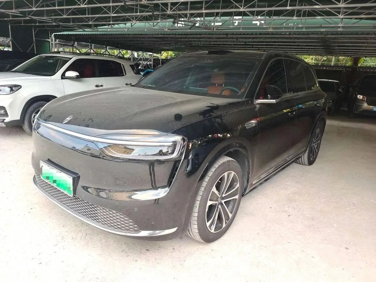 AITO 2026 AITO M7 Pure Electric Max Long Endurance Edition 6 (192-line Laser Radar) Automatic Gear - View 1
