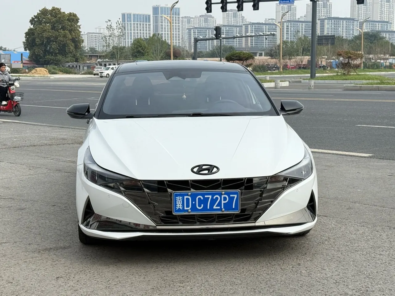 Hyundai 2023 Elantra -3-compartment 1.4TGDi 240TGDi N Line LUX Premium Automatic 2