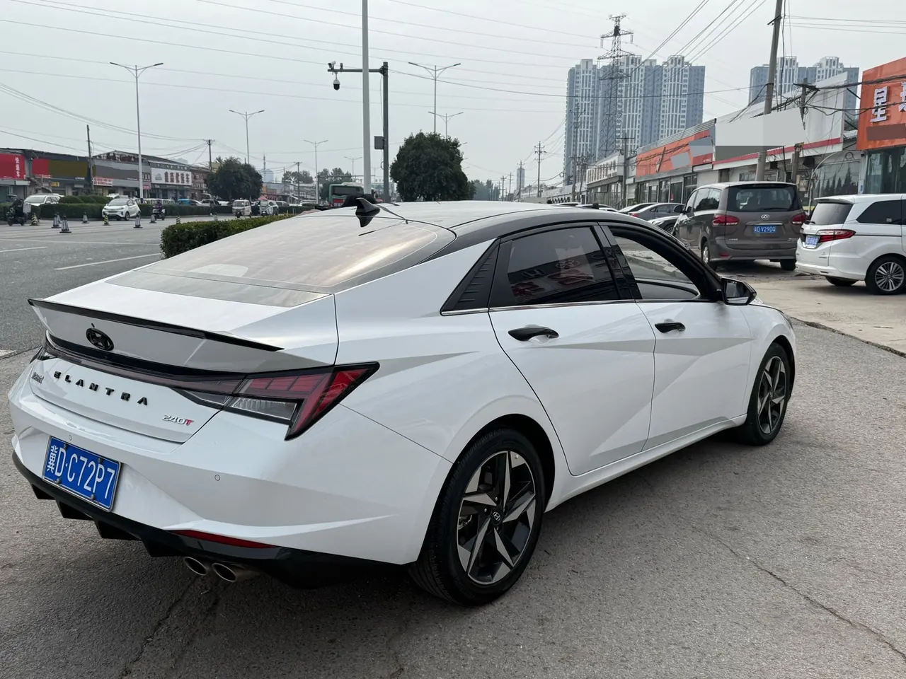 Hyundai 2023 Elantra -3-compartment 1.4TGDi 240TGDi N Line LUX Premium Automatic 3