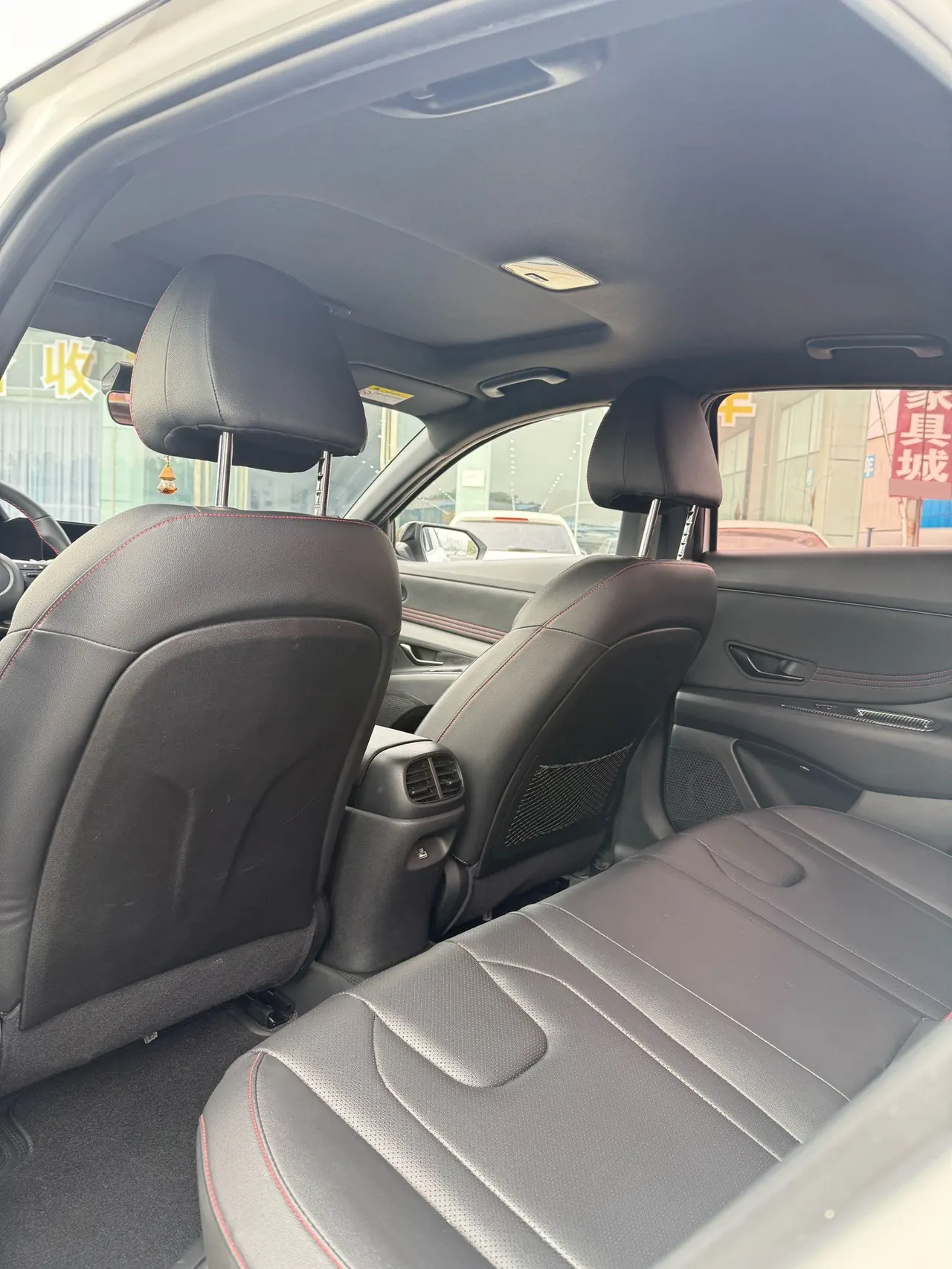 Hyundai 2023 Elantra -3-compartment 1.4TGDi 240TGDi N Line LUX Premium Automatic 6