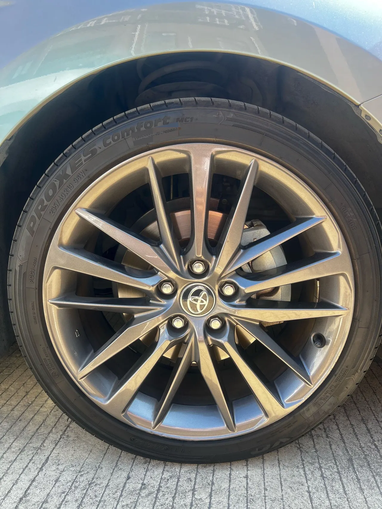 Toyota 2024 Camry Dual Engine 2.0HGVP Stepless Deluxe Automatic Gear 5