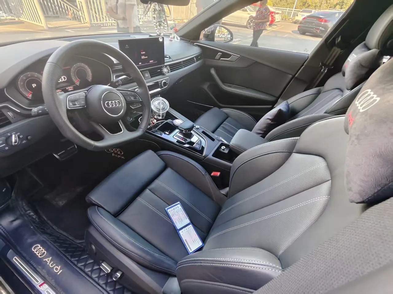 Audi 2024 A4L 2.0TFSI 40TFSI Deluxe Dynamic (Starry Night Edition) Automatic Gear 4