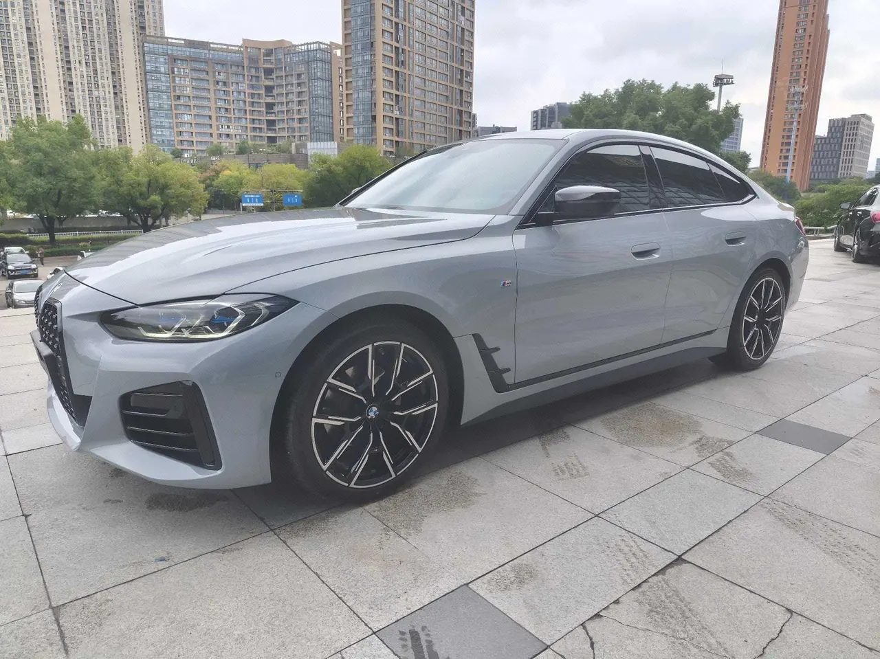 BMW 4 Series (Imported) 2022 425i Four-Door Coupe 2.0T M Sports Obsidian Night Suit Automatic Gear - View 1