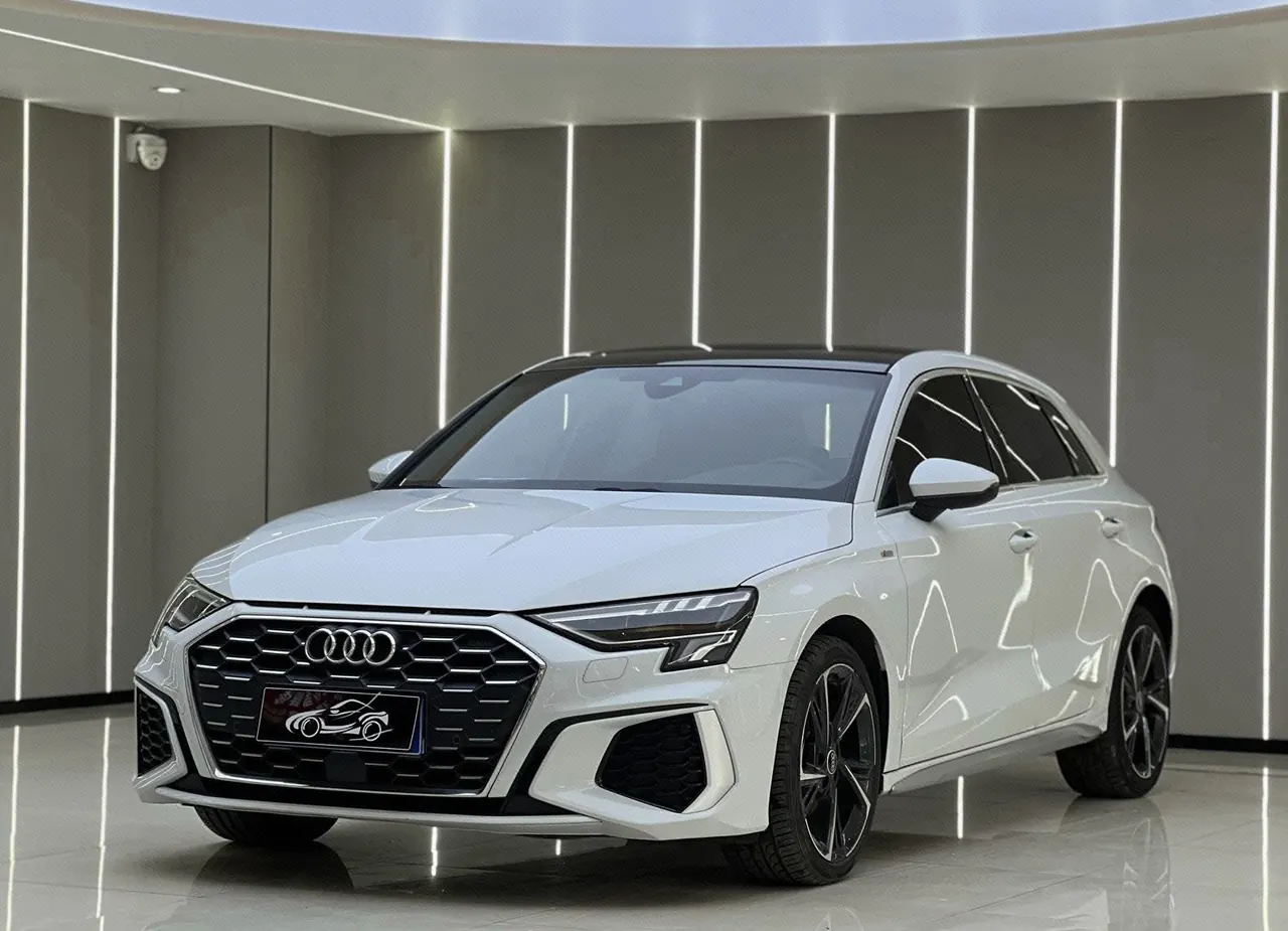 Audi 2022 A3 Sportback 1.4TFSI 35TFSI Fashion Sports Automatic - View 1