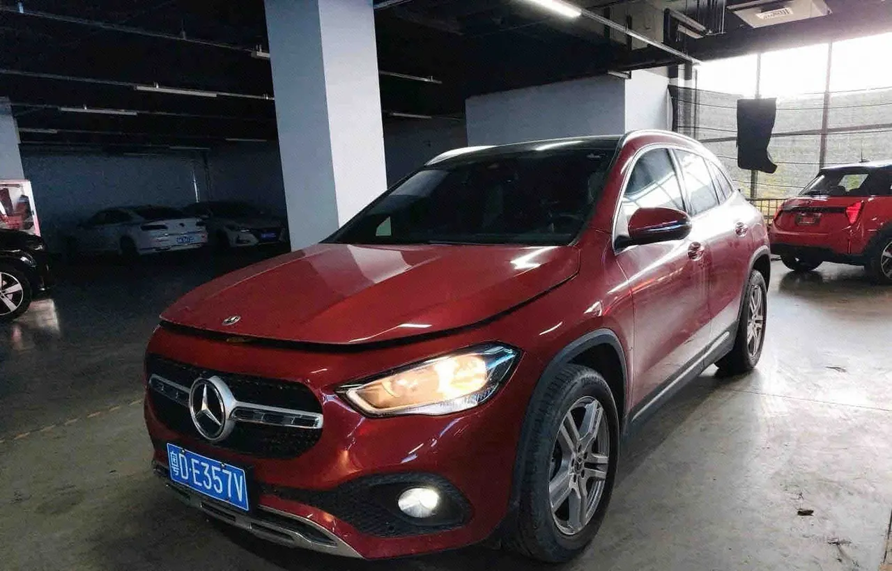Mercedes Benz 2022 GLA 180 1.3T (modified) automatic gear - View 1