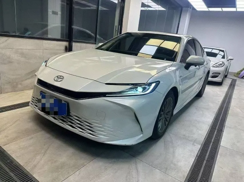 Toyota 2024 Camry Dual Engine 2.0HGVP Stepless Deluxe Automatic Gear - View 1