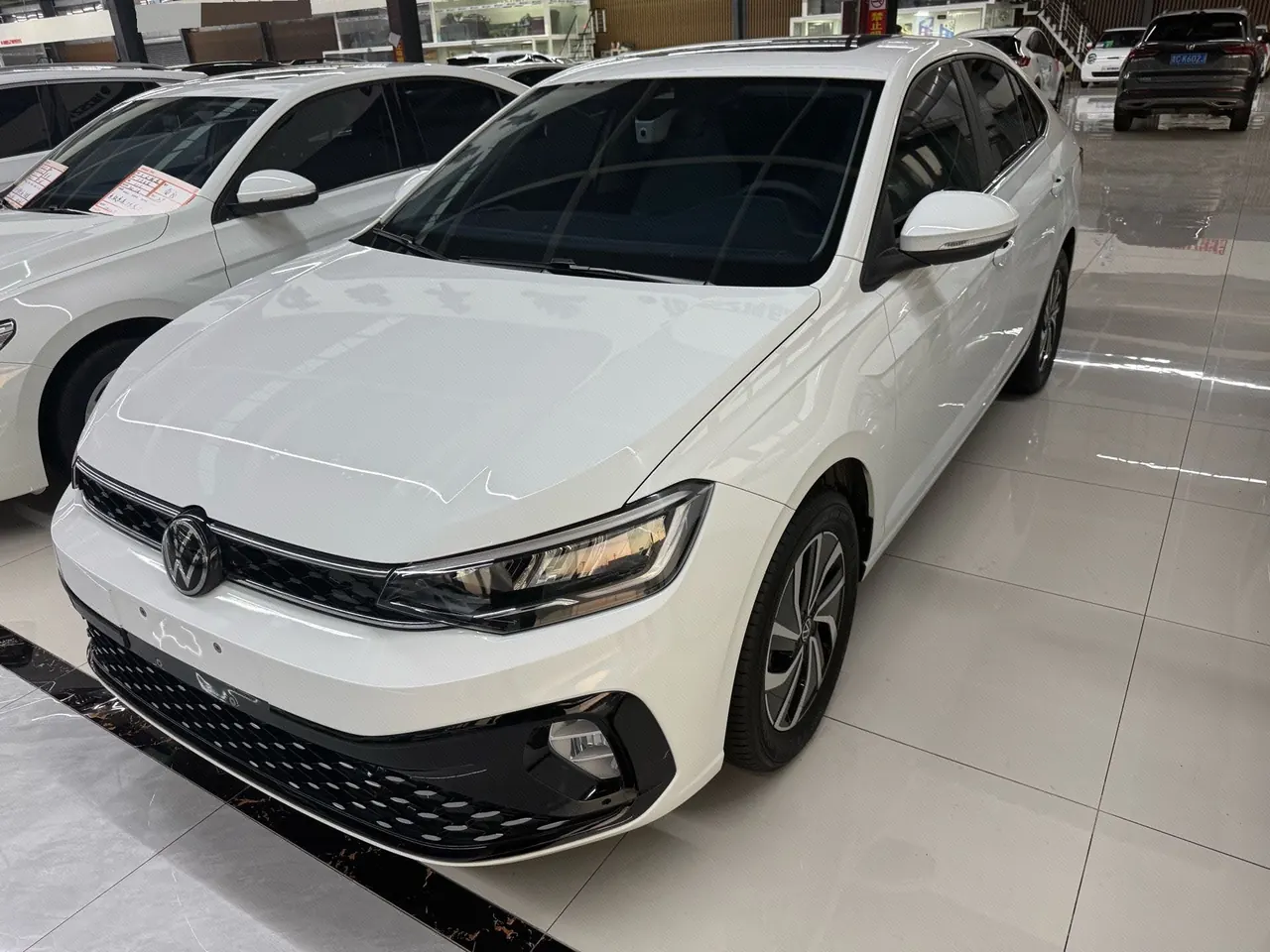 Volkswagen 2025 Lavida New 1.5 New Wish Edition Automatic Gear - View 1