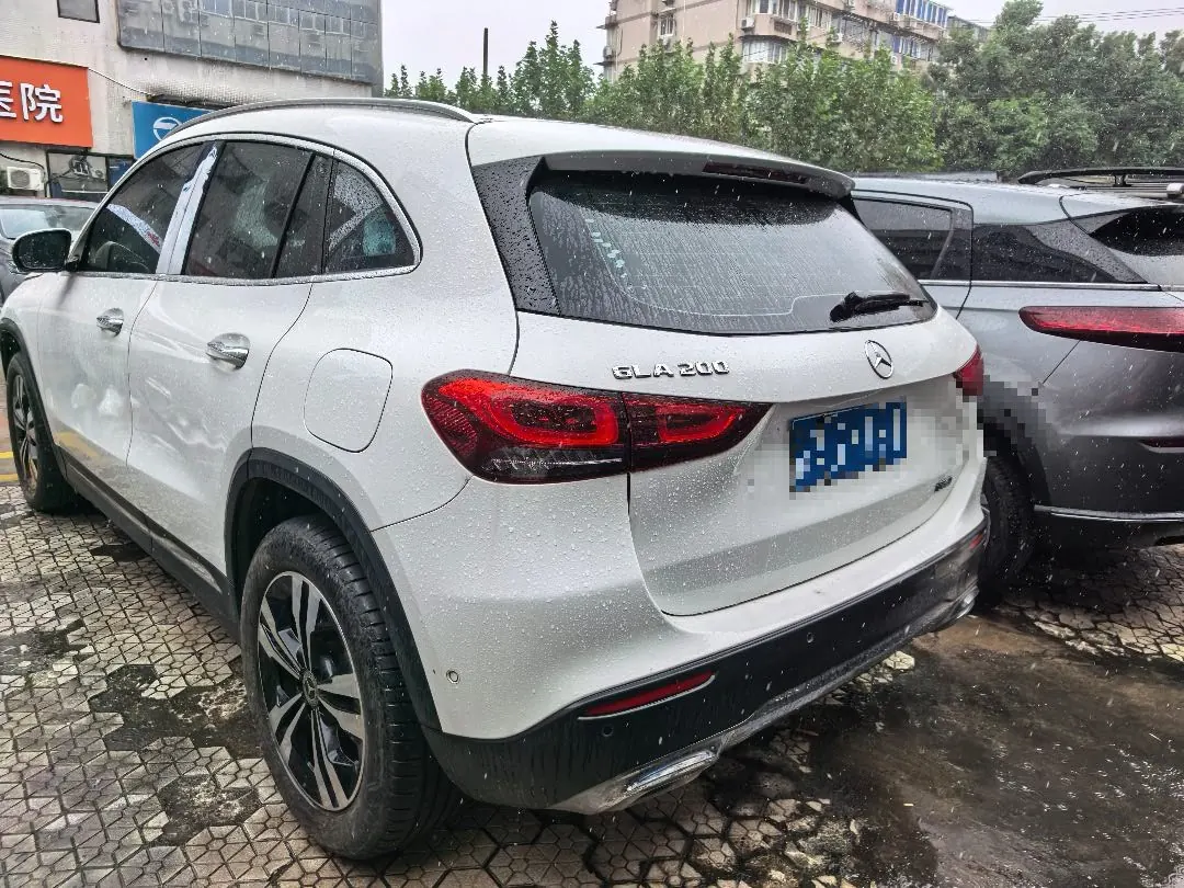 Mercedes Benz 2022 GLA 200 1.3T (modified) automatic gear 2