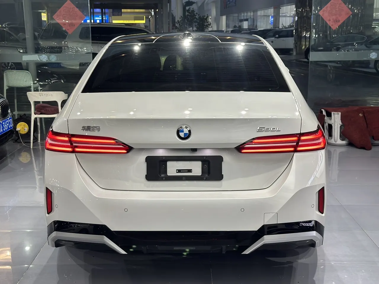 BMW 5 Series 2024 model 530Li 48V 2.0T Leading Edition M Sport Package Automatic 11