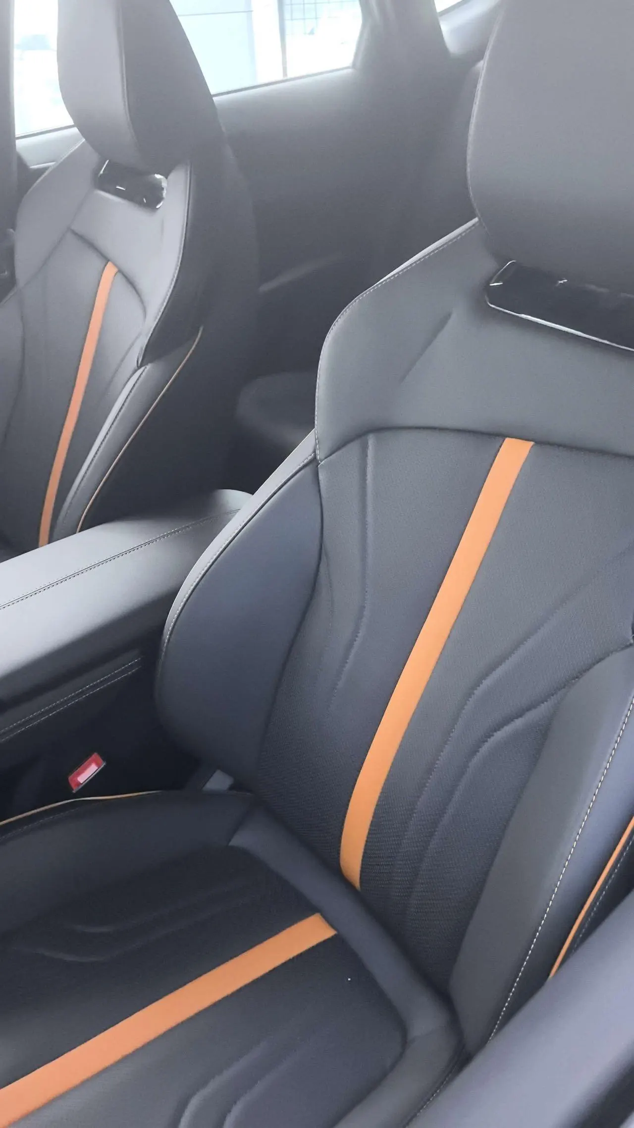 ChangAn 2026 UNI-Z Smart Electric iDD 1.5 Stepless 130km Smart New Blue Whale Excellent Automatic Gear 4