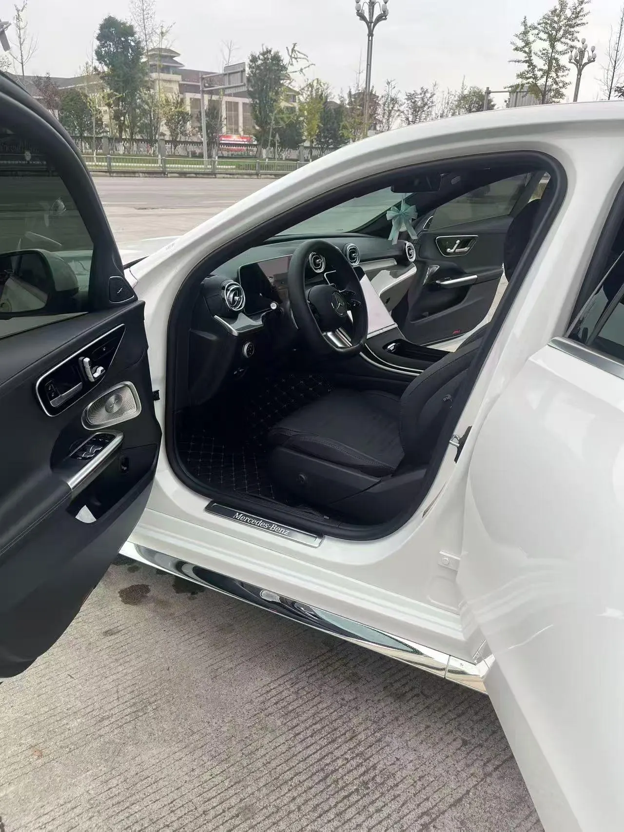 Mercedes Benz Class C 2026 C 260 L 48V 2.0T Sports Edition Automatic Gear 4