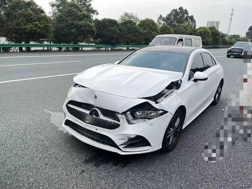 Mercedes Benz Class A 2022 A 180 L 1.3T Sports Automatic 6