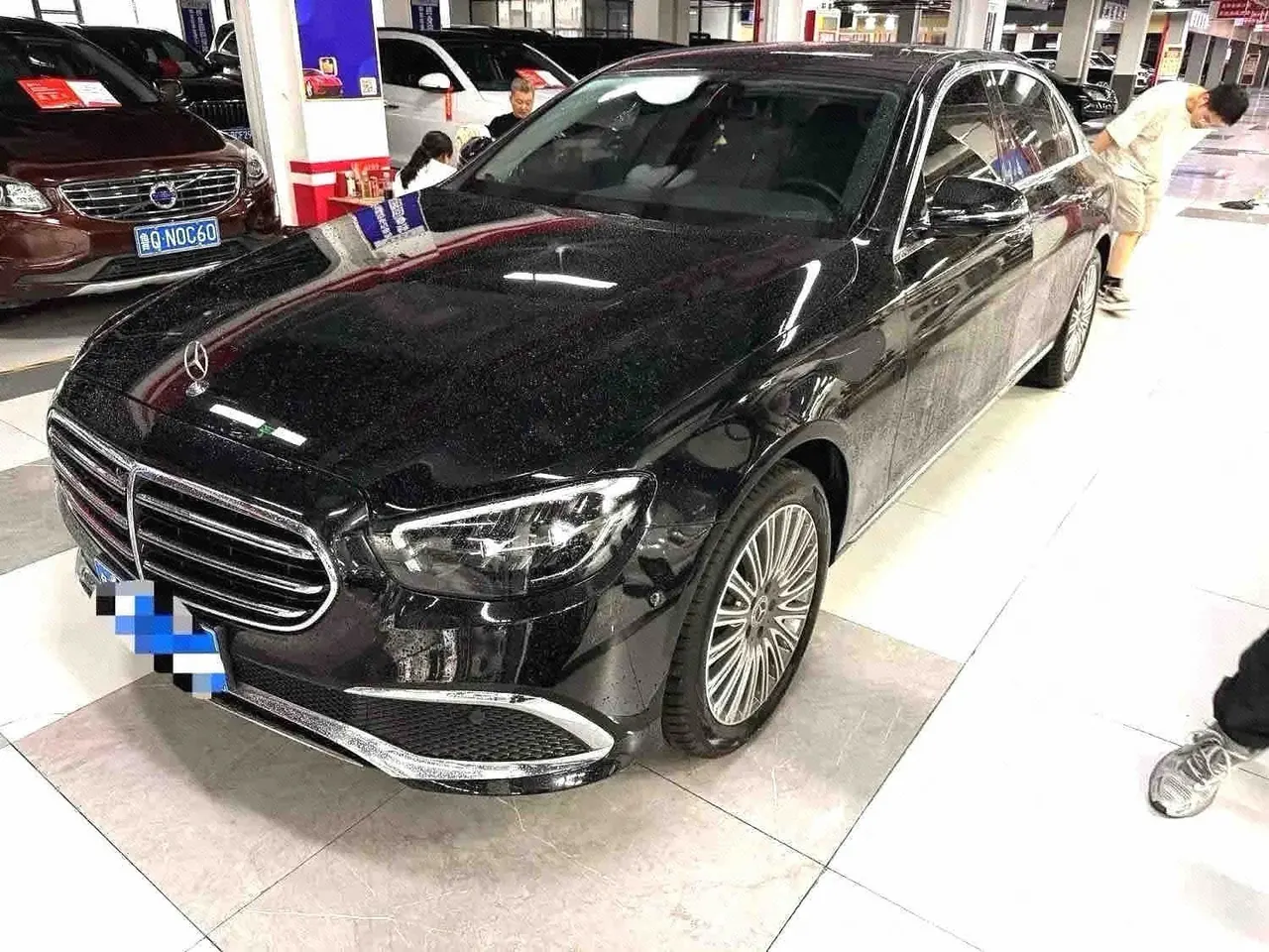 Mercedes Benz E-Class 2023 E 300 L 2.0T Fashion Automatic Gear - View 1