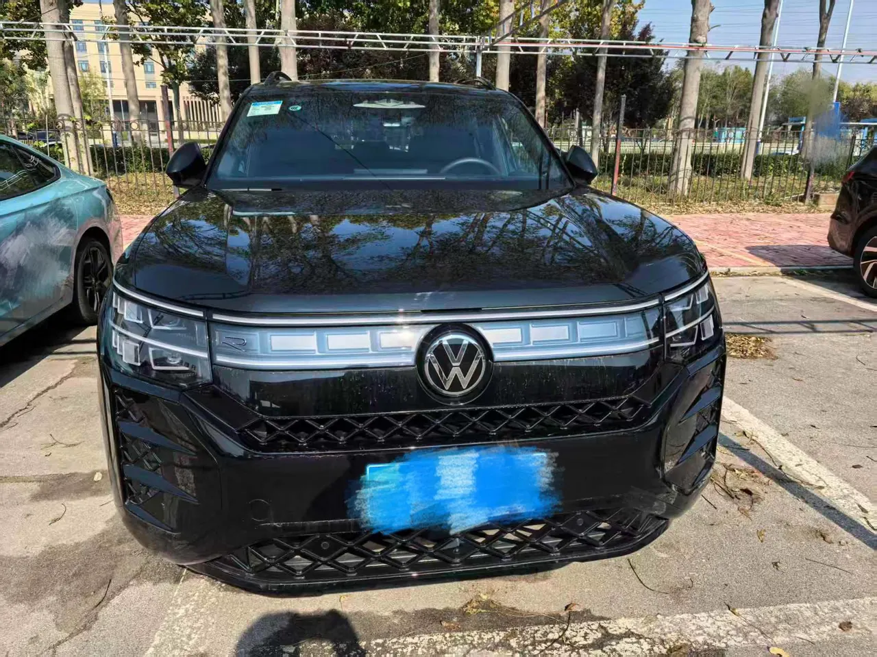 Volkswagen 2026 Tuang Pro 2.0TSI 450TSI Four-wheel Drive Peak Edition Automatic Gear 2