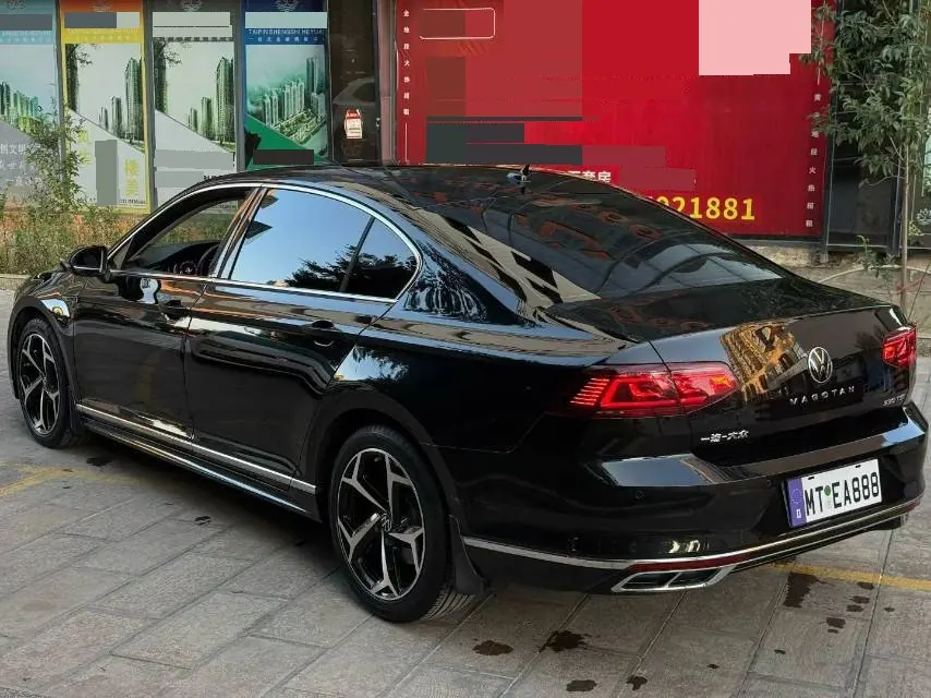 Volkswagen 2023 Magotan 2.0TSI 330TSI 2 million Commemorative Luxury Automatic Gear 7