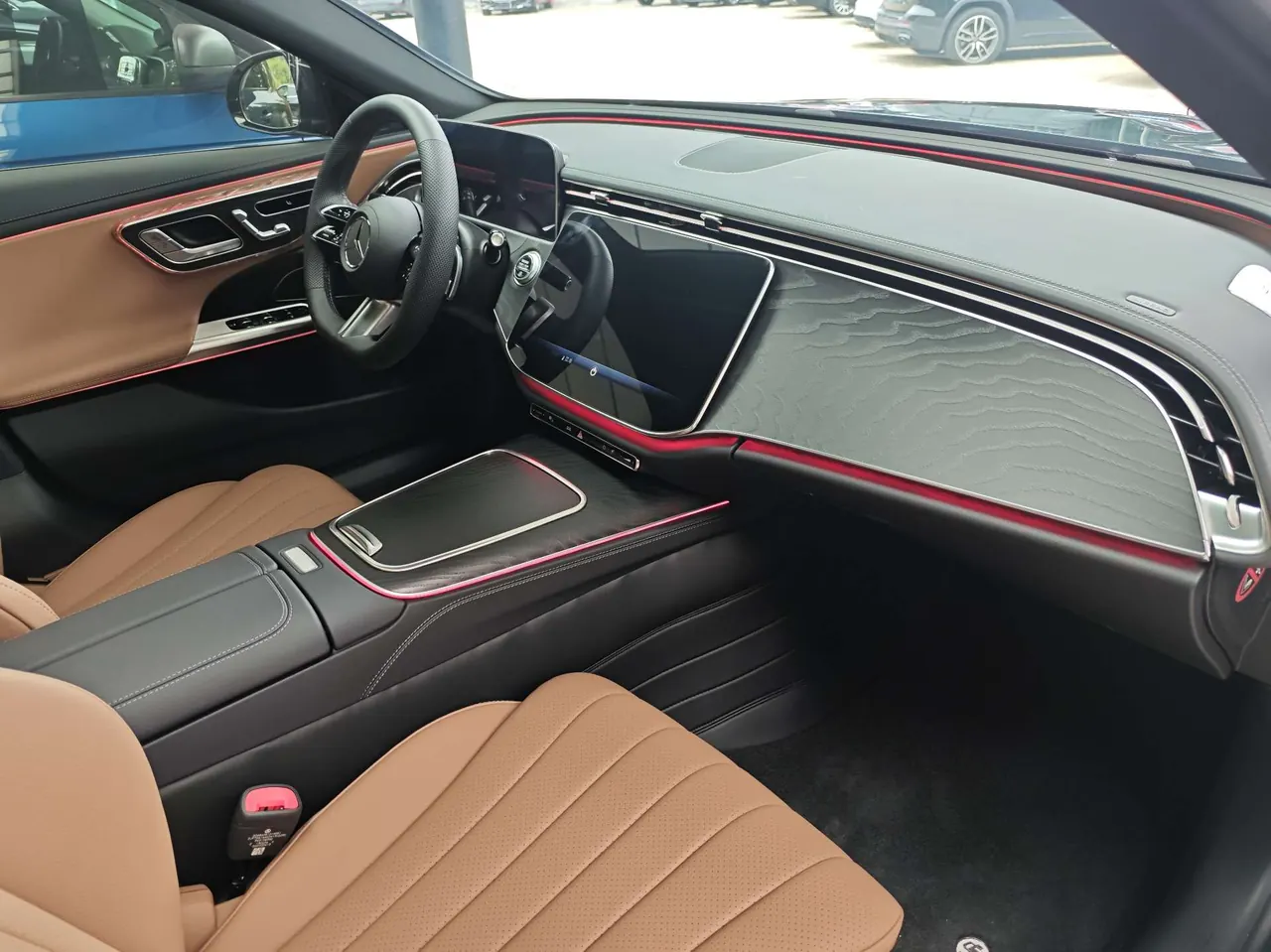 Mercedes Benz E Class 2026 E 260 L 48V 2.0T Classic Edition (Modified) Automatic Gear 17