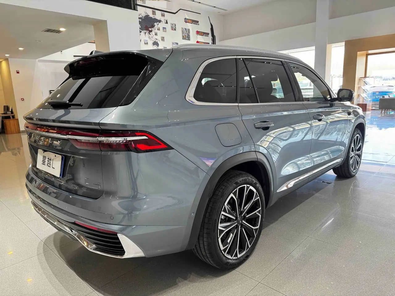 Geely 2025 XingyueL (Monjaro) 2.0TD Oriental Obsidian 4WD full-moon version automatic gear 14