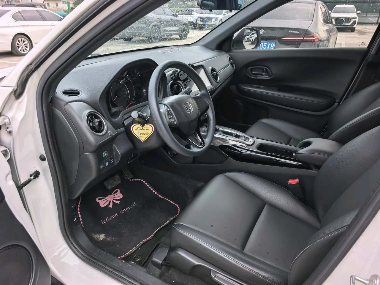 Honda 2021 XR-V 1.5 Stepless Deluxe Edition Automatic Gear 4