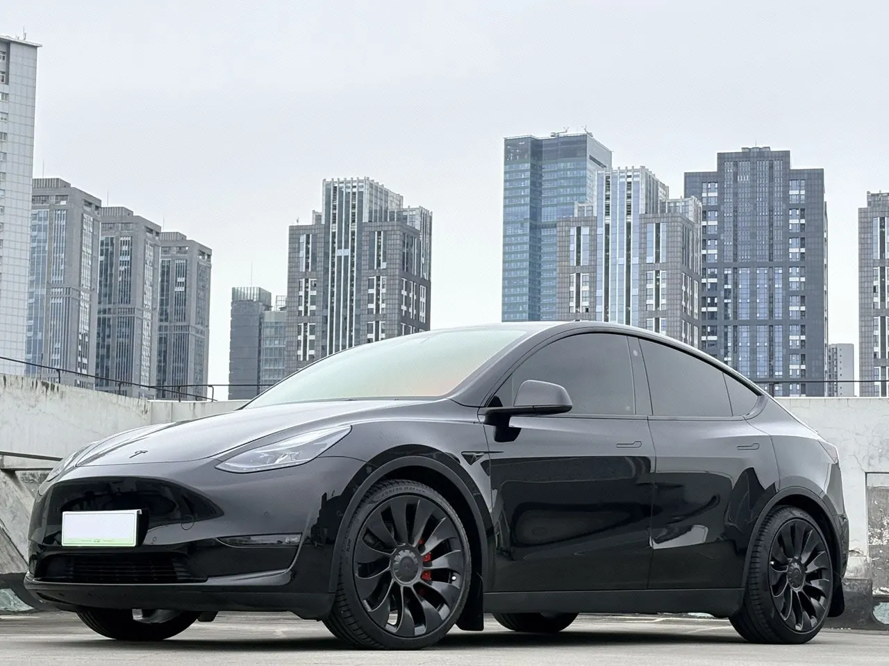 Tesla 2021 Model Y Performance high-performance all-wheel drive version automatic transmission - View 1