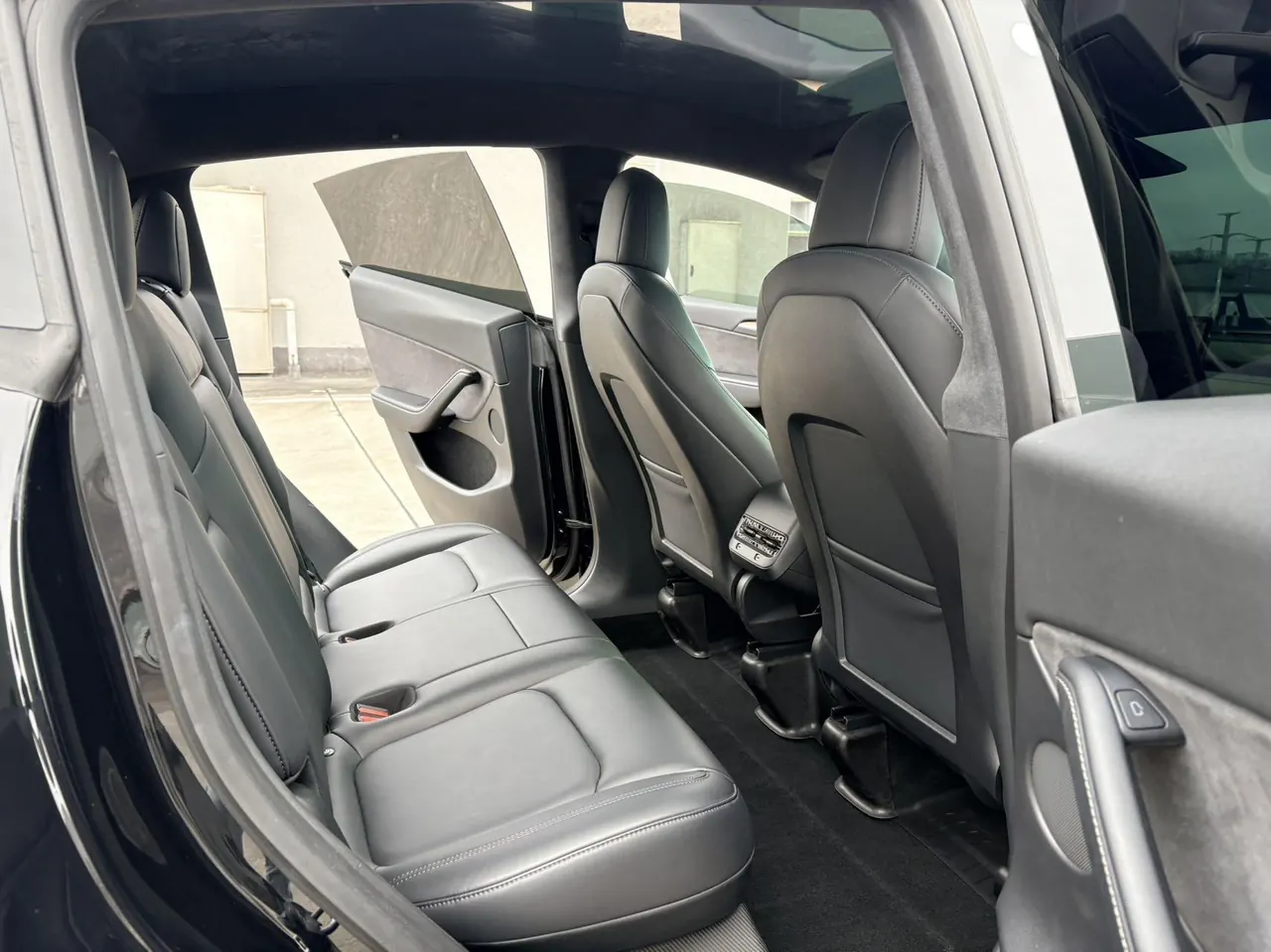 Tesla 2021 Model Y Performance high-performance all-wheel drive version automatic transmission 8