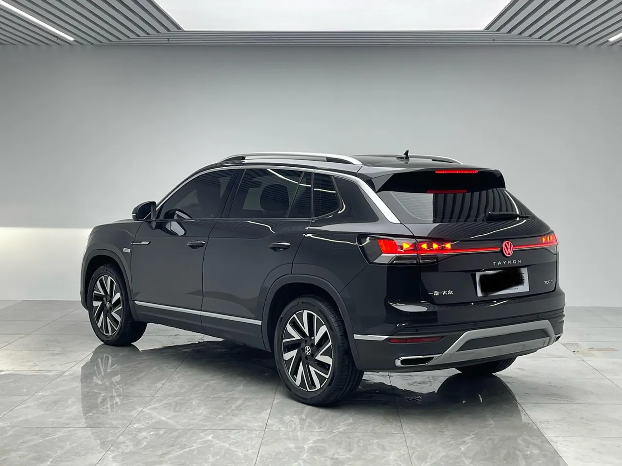 Volkswagen 2024 Tanyue 2.0TSI 380TSI four-wheel drive R-Line high-energy version of automatic gear 10