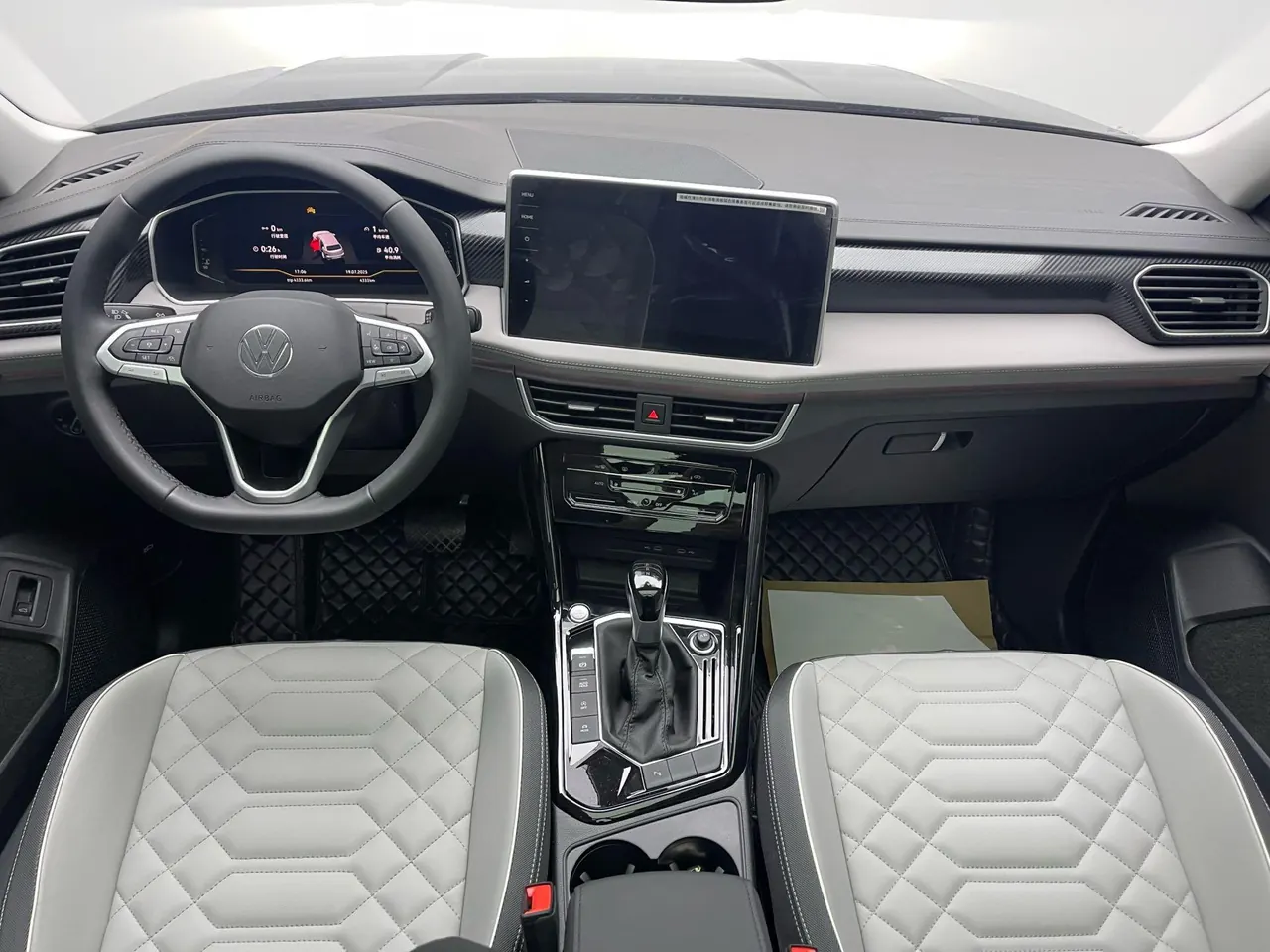 Volkswagen 2024 Tanyue 2.0TSI 380TSI four-wheel drive R-Line high-energy version of automatic gear 7
