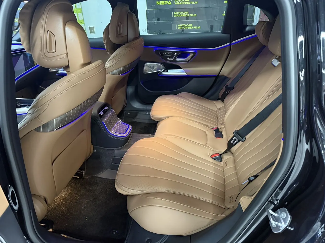 Mercedes Benz E-Class 2026 model E 300 L 48V 2.0T Luxury Edition Automatic 3