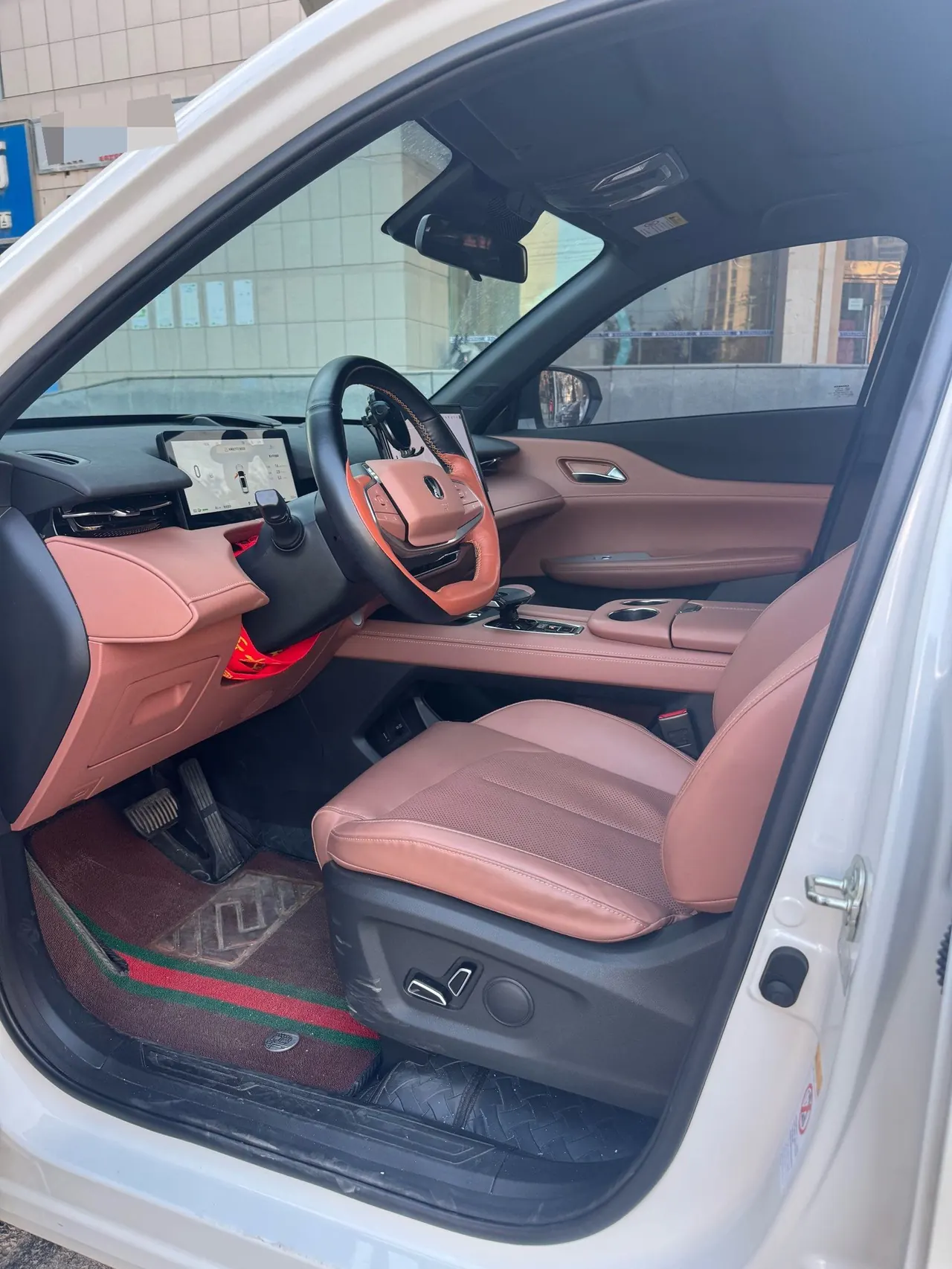ChangAn 2024 UNI-Z Zhidian iDD 1.5 Stepless 125km Exceed Automatic Transmission 4