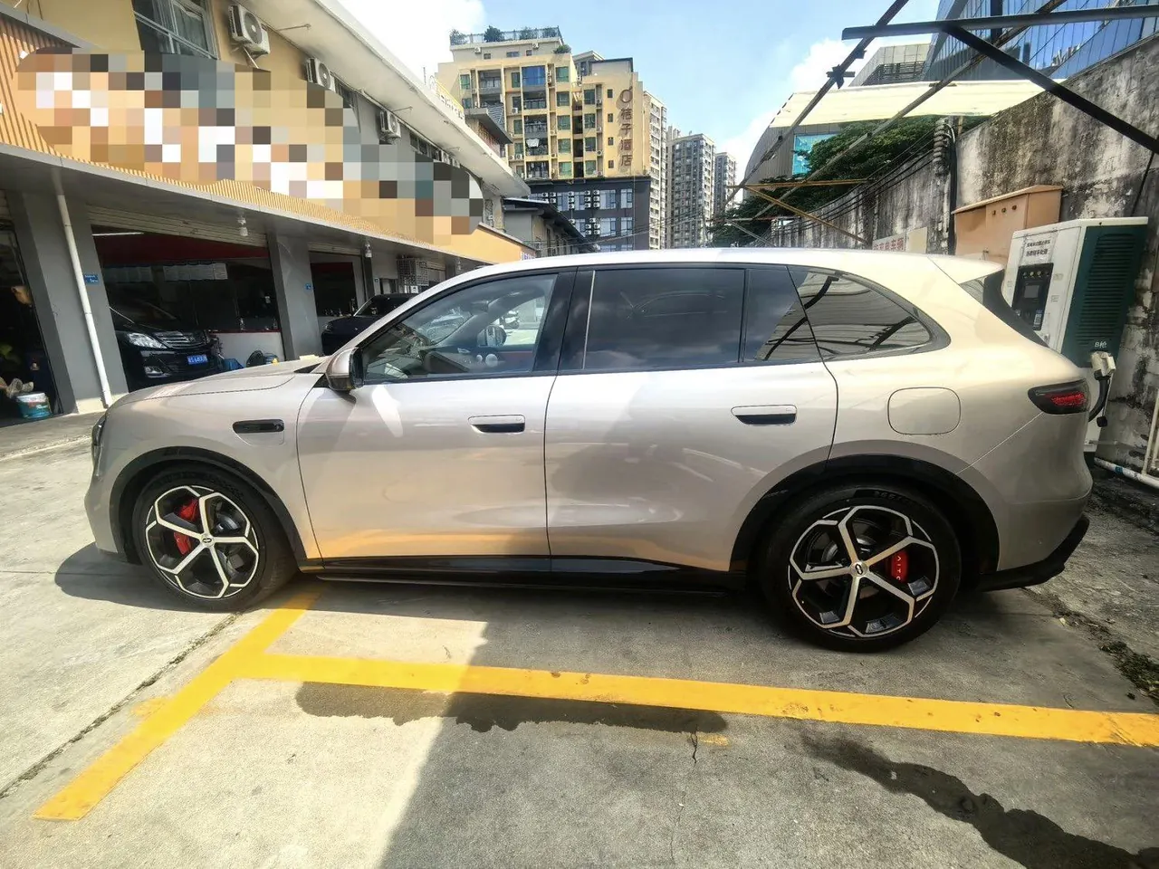 AITO 2026 AITO M6 Ultra 4WD Edition Automatic Gear 2