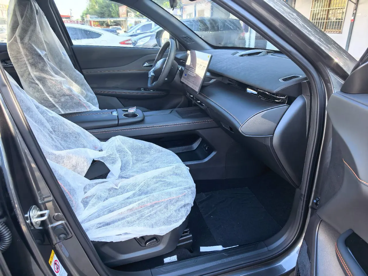 ChangAn 2026 UNI-Z Smart Electric iDD 1.5 Stepless 130km Smart New Blue Whale Battleship Automatic Gear 4