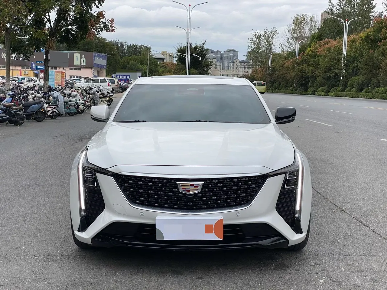 Cadillac 2024 CT5 2.0T 28T Luxury Pro Auto 3