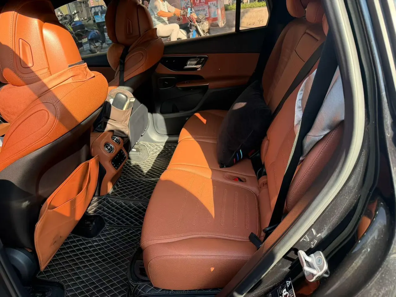 Mercedes Benz 2023 GLC 300 L 4MATIC 48V 2.0T Dynamic 7-seat (Modified) Automatic Gear 7