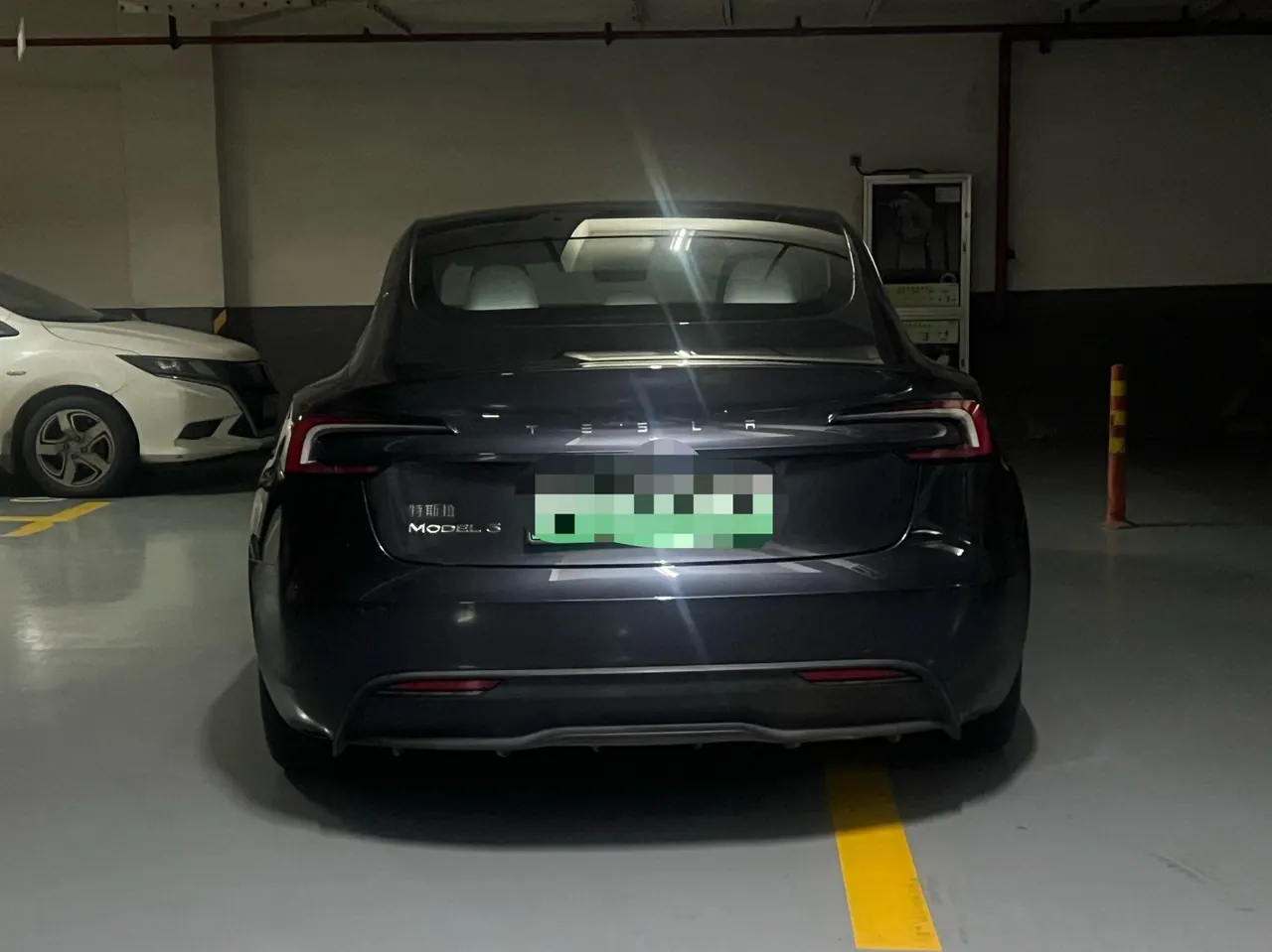 Tesla 2023 Model 3 Rejuvenation Edition Rear Wheel Drive Automatic Transmission 5