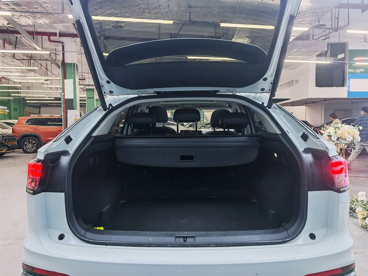 Volkswagen 2023 Tanyue X 2.0TSI 330TSI Two-Drive Distinguished High-Energy Edition Automatic Gear 9