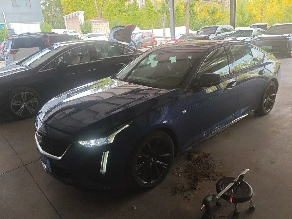 Cadillac 2020 CT5 2.0T 28T Platinum Sports Edition Automatic Gear - View 1