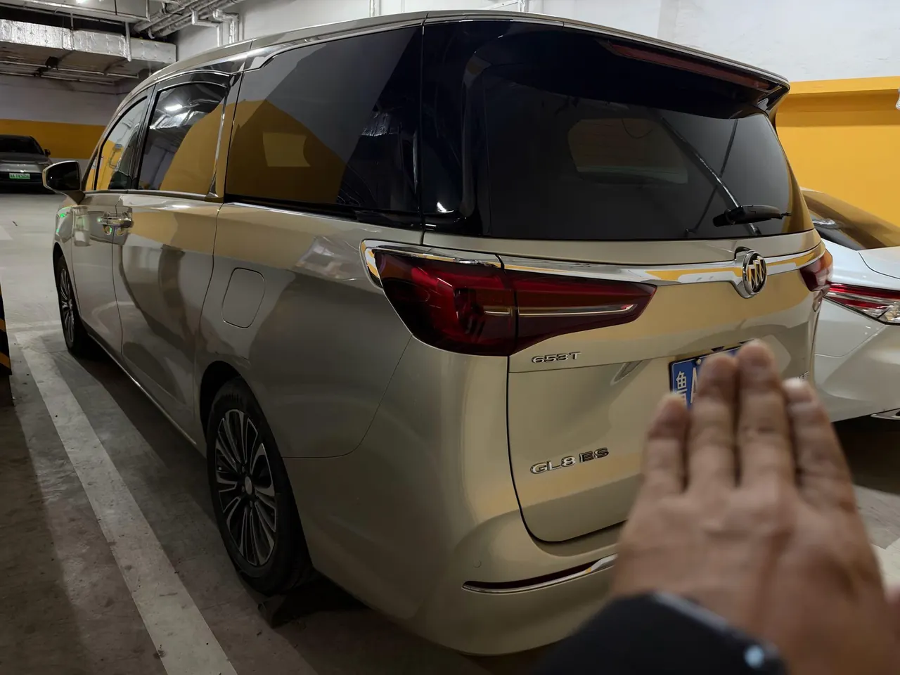 Buick 2020 GL8 ES Lu Zun 2.0T 653T Luxury Automatic Gear 3