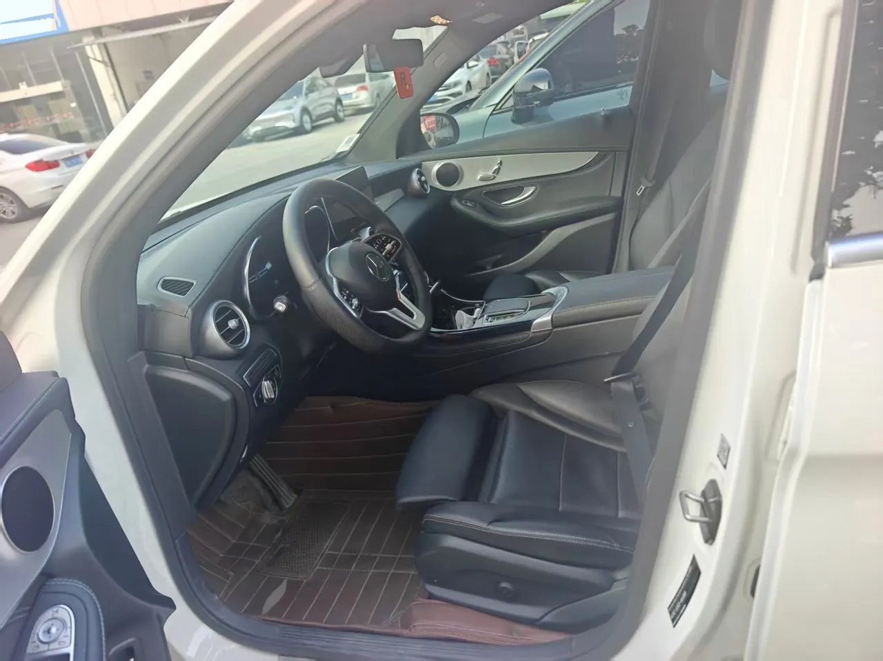 Mercedes Benz 2020 GLC 260 L 4MATIC 2.0T Dynamic (Modified) Automatic Gear 3