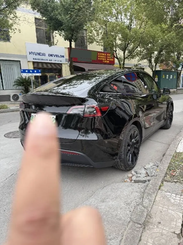 Tesla 2022 Model Y rear-wheel drive version (facelift) automatic gear 7