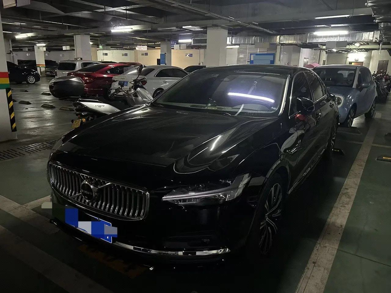Volvo 2024 S90 48V 2.0T B5 Zhiya Deluxe Edition Automatic Gear - View 1
