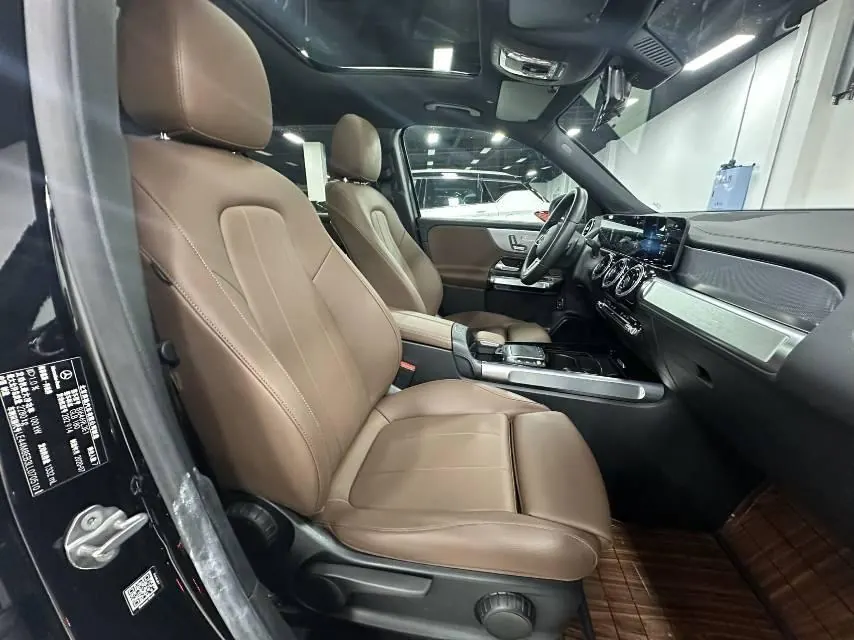 Mercedes Benz 2020 GLB 200 1.3T Fashion Automatic 13