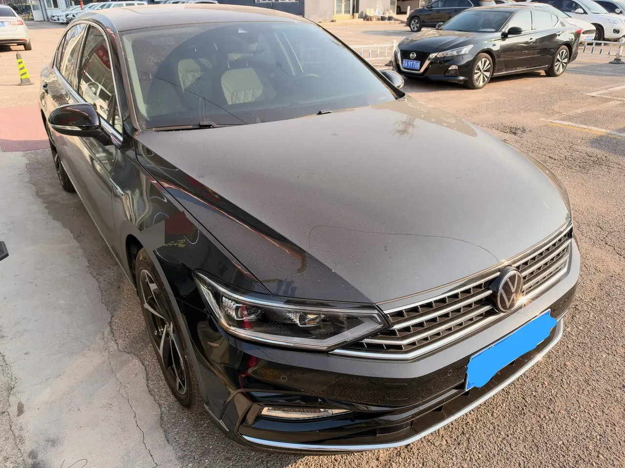 Volkswagen 2024 Magotan 2.0TSI 330TSI 2 million luxury automatic gear 3
