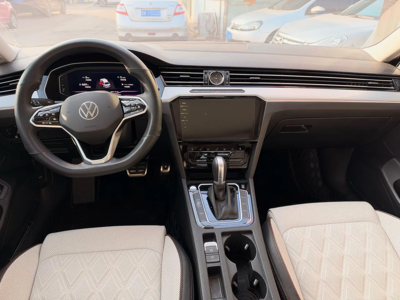 Volkswagen 2024 Magotan 2.0TSI 330TSI 2 million luxury automatic gear 5