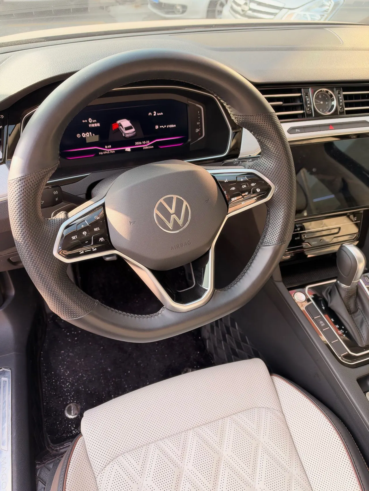 Volkswagen 2024 Magotan 2.0TSI 330TSI 2 million luxury automatic gear 6