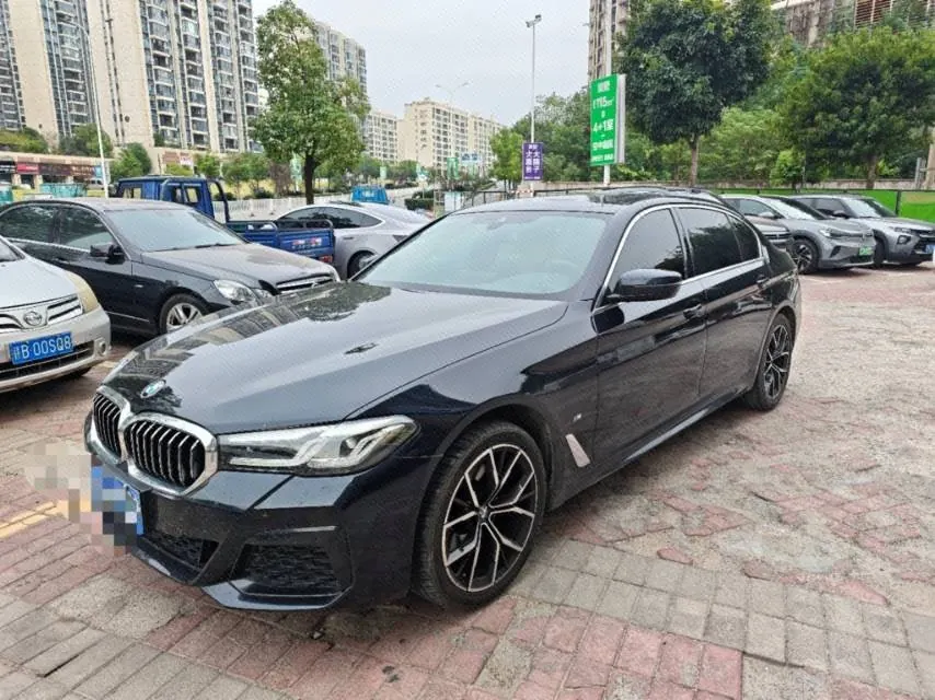 BMW 5 Series 2022 525Li 2.0T M Sports Suit (Change 2) Automatic Gear - View 1