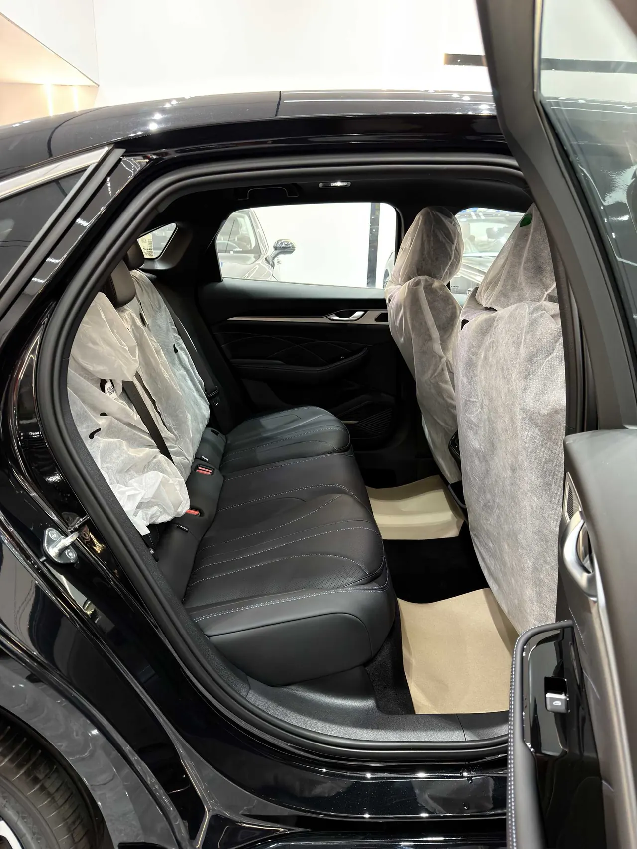 Geely 2026 Star Rui 1.5TD Oriental Obsidian Kunlun Edition Automatic Gear 12